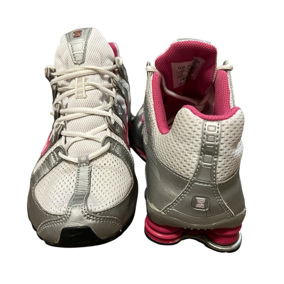 Nike Shox Turbo Silver, White and Pink Athletic Shoes - Picture 3 of 6